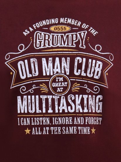 D555 Baldwin Grumpy Old Man Club Print Crew Neck T-shirt Burgundy/ Black Twist - T-skjorter - Store T-skjorter - 2XL-14XL