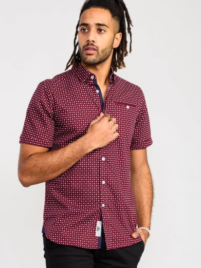 D555 Hillcrest S/S Micro Ao Print Shirt Burgundy - Skjorter - Store skjorter - 2XL-8XL