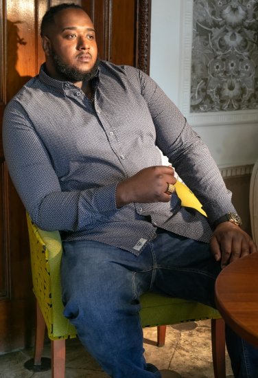 D555 MORGAN Micro AOP Long Sleeve Shirt With Concealed Button Down Collar Navy - Skjorter - Store skjorter - 2XL-8XL