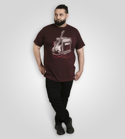 D555 Barnsley Guitar and Amp Crew Neck T-Shirt Burgundy - T-skjorter - Store T-skjorter - 2XL-14XL