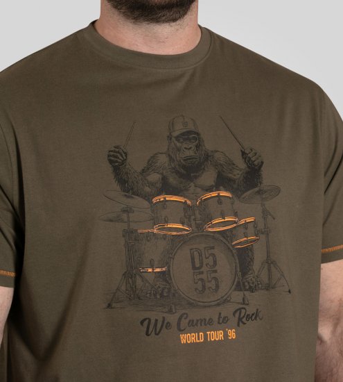 D555 Stockton Gorilla Playing Drums Crew Neck T-Shirt Khaki - T-skjorter - Store T-skjorter - 2XL-14XL