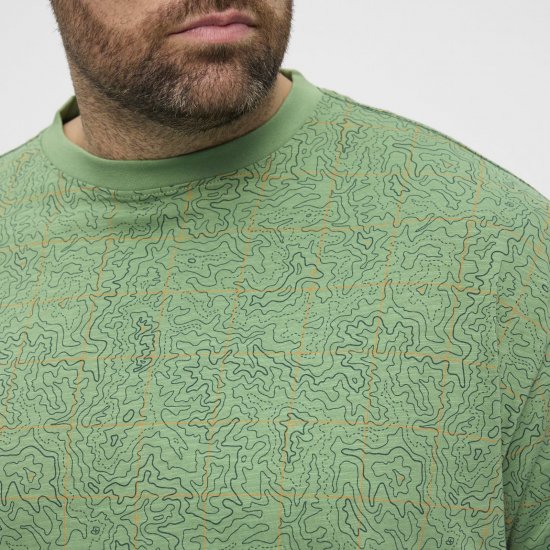 North Latitude Allover Printed T-skjorte Mellomgrønn - T-skjorter - Store T-skjorter - 2XL-14XL