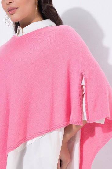 Ulla Popken 820512 Strikkeponcho i ullblanding med V-hals Lyserosa - Ponchoer og capes - 