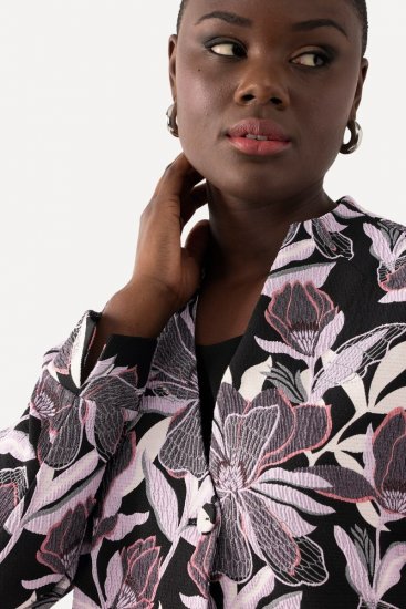 Ulla Popken 823967 Blomstret jacquardblazer med 3/4-ermer Svart - Blazere - Blazere i store størrelser for dame
