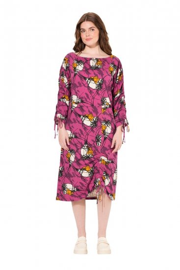 Ulla Popken 830151 Blomstret kjole Rosa - Maxikjoler - Maxikjoler for damer i store størrelser