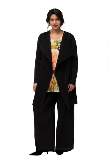 Ulla Popken 830749 Åpen plissert blazer med brede slag Svart - Blazere - Blazere i store størrelser for dame