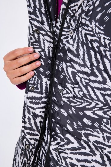 Ulla Popken 838435 Lang quiltet vest med trykk Svart - Vester - 