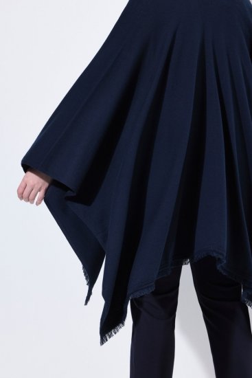 Ulla Popken 841117 Oversize strikkeponcho med strass Mørkeblå - Ponchoer og capes - 