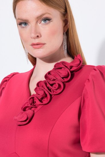 Ulla Popken 845148 Blomstret bodycon-kjole Magenta - Kjoler - Kjoler for alle størrelser