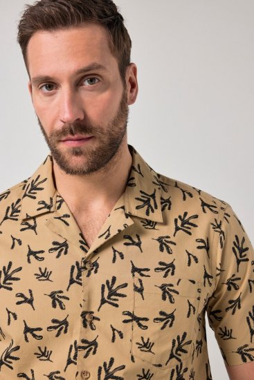 JP1880 Boxy Cuba Short Sleeve Shirt Camel - Skjorter - Store skjorter - 2XL-8XL