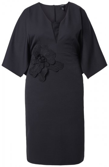 Ulla Popken 847909 Blomstret midikjole Svart - Midikjoler - Midikjoler i store størrelser