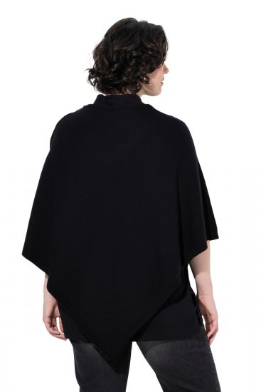 Ulla Popken 855277 Strikkeponcho med spiss kant og båthals Svart - Ponchoer og capes - 