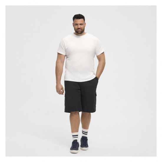 North Latitude Cargo Shorts Black - Shorts - Store shorts - W40-W60