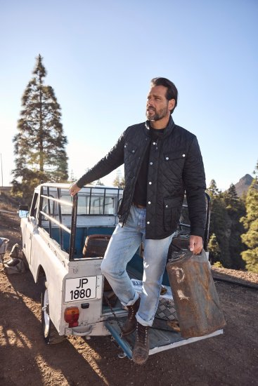 JP1880 Quilted with Multiple Pockets Jacket Black - Jakker - Store jakker - 2XL-12XL