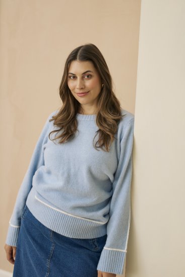 Kaffe Curve Jina Knit Pullover Powder Blue Melange - Strikkegensere - 