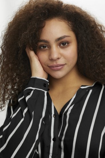 Kaffe Curve Sida Bluse Svart / Chalk Stripet - Bluser & tunikaer - 