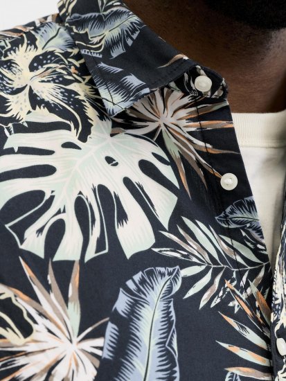 Jack & Jones Honolulu Short Sleeve Resort Shirt Black - Skjorter - Store skjorter - 2XL-8XL