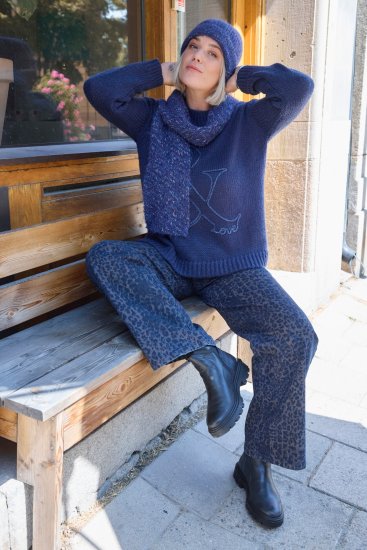 Ulla Popken Textured Glitter Embroidery Oversized Sweater Ink Blue - Hettegensere og collegegensere - 