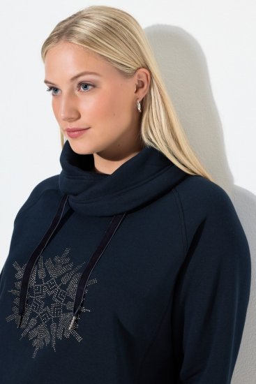 Ulla Popken Rhinestone Snowflake Turtleneck Sweatshirt Navy - Hettegensere og collegegensere - Myke gensere, hettegensere og strikk