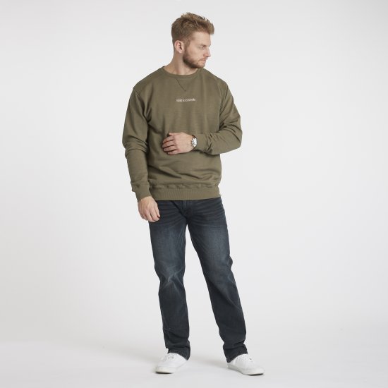 North Latitude Denim Logo Sweatshirt Dusty Olive Green TALL - TALL gensere - TALL gensere for høye menn