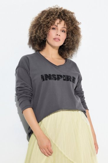 Ulla Popken Inspire Lettering V-Neck Sweatshirt Graphite Grey - Hettegensere og collegegensere - Myke gensere, hettegensere og strikk