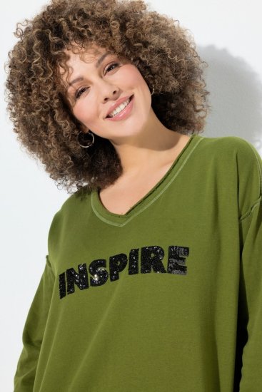 Ulla Popken Inspire Lettering V-Neck Sweatshirt Blooming Bay - Hettegensere og collegegensere - Myke gensere, hettegensere og strikk