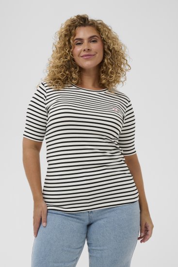 Kaffe Curve Lia Flower T-Shirt Chalk/Deep Black - T-skjorter - 