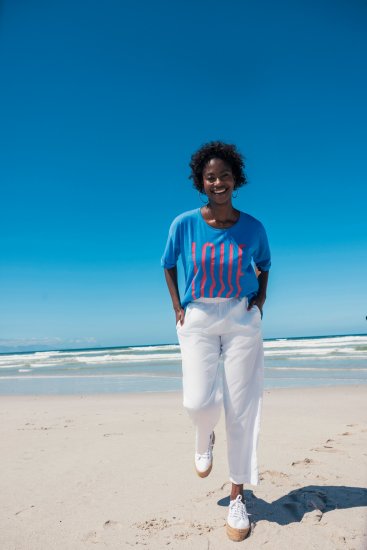 Ulla Popken LOVE Short Sleeve Graphic Tee Sapphire Blue - Trykket T-skjorter for dame - 