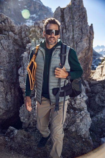 JAY-PI Lightly Quilted Vest with Stomach Fit Grey - Jakker - Store jakker - 2XL-12XL
