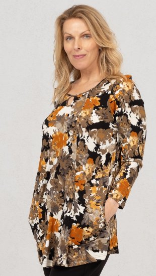 Scandinavian Caramel Flower Petals Tunic Orange and Brown - Trykket T-skjorter for dame - 