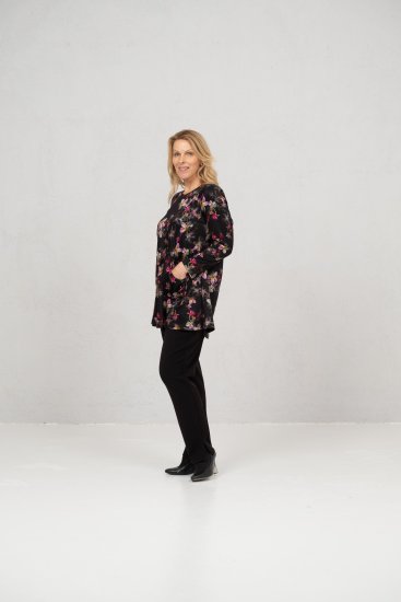 Scandinavian Caramel Flowers Tunic Red and Pink - Trykket T-skjorter for dame - 