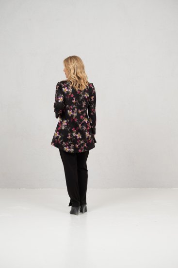 Scandinavian Caramel Flowers Tunic Red and Pink - Trykket T-skjorter for dame - 