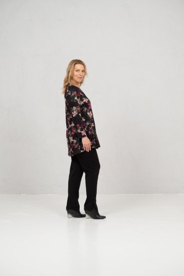 Scandinavian Caramel Flowers Tunic Red and Pink - Trykket T-skjorter for dame - 