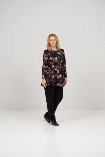 Scandinavian Caramel Flowers Tunic Red and Pink - Trykket T-skjorter for dame - 